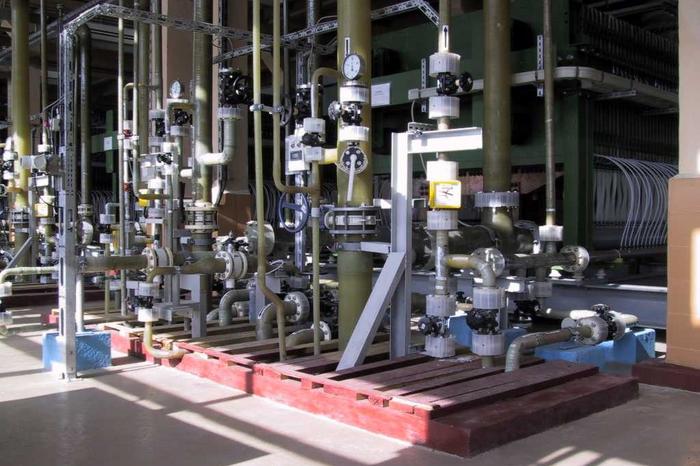 Chlor-alkali electrolysis